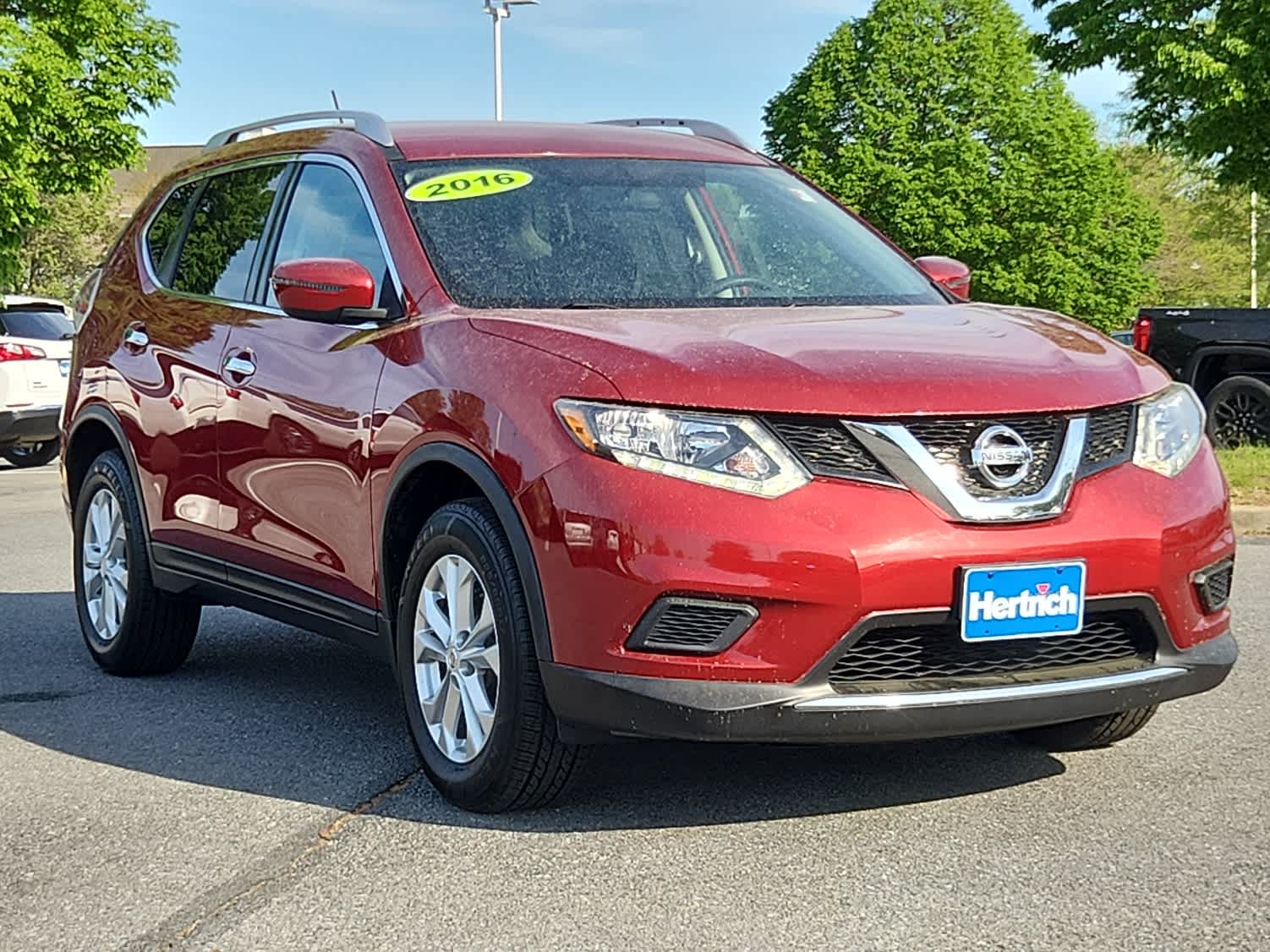 Used 2016 Nissan Rogue SV with VIN KNMAT2MV8GP699022 for sale in Seaford, DE