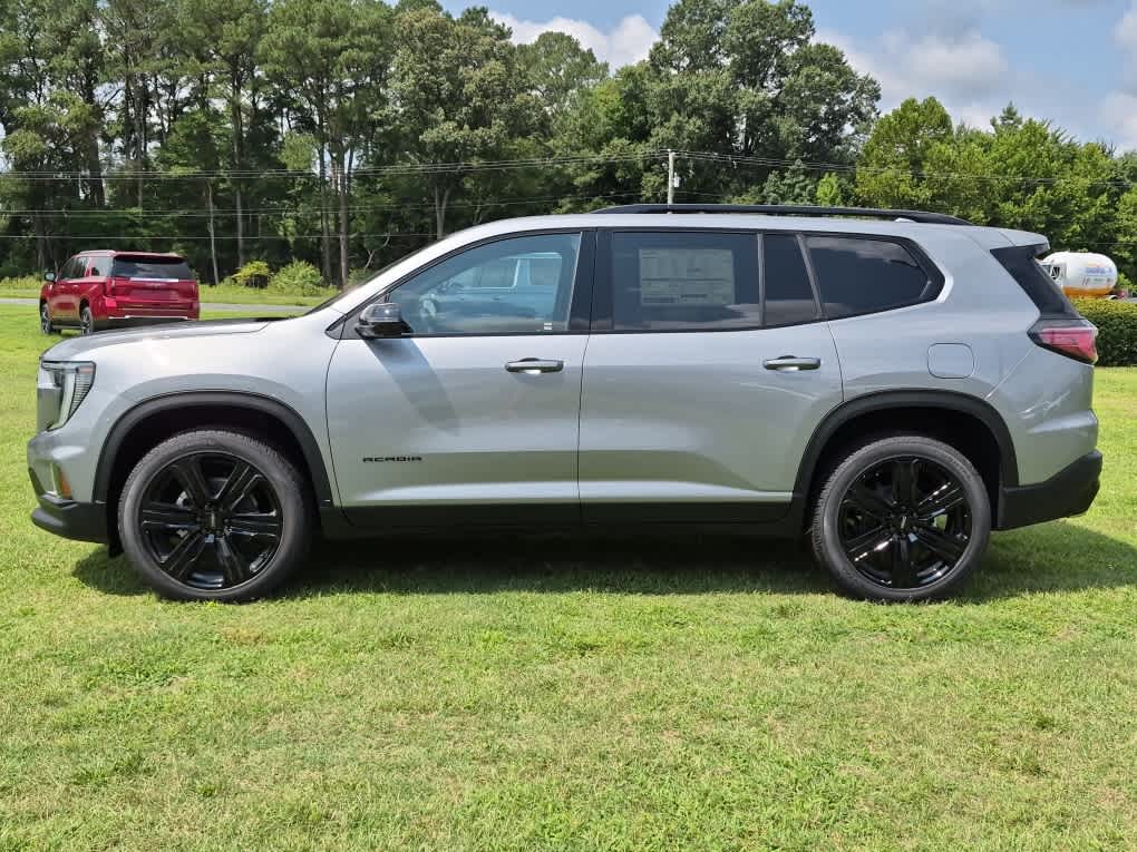 2026 GMC Acadia Elevation - Photo 7
