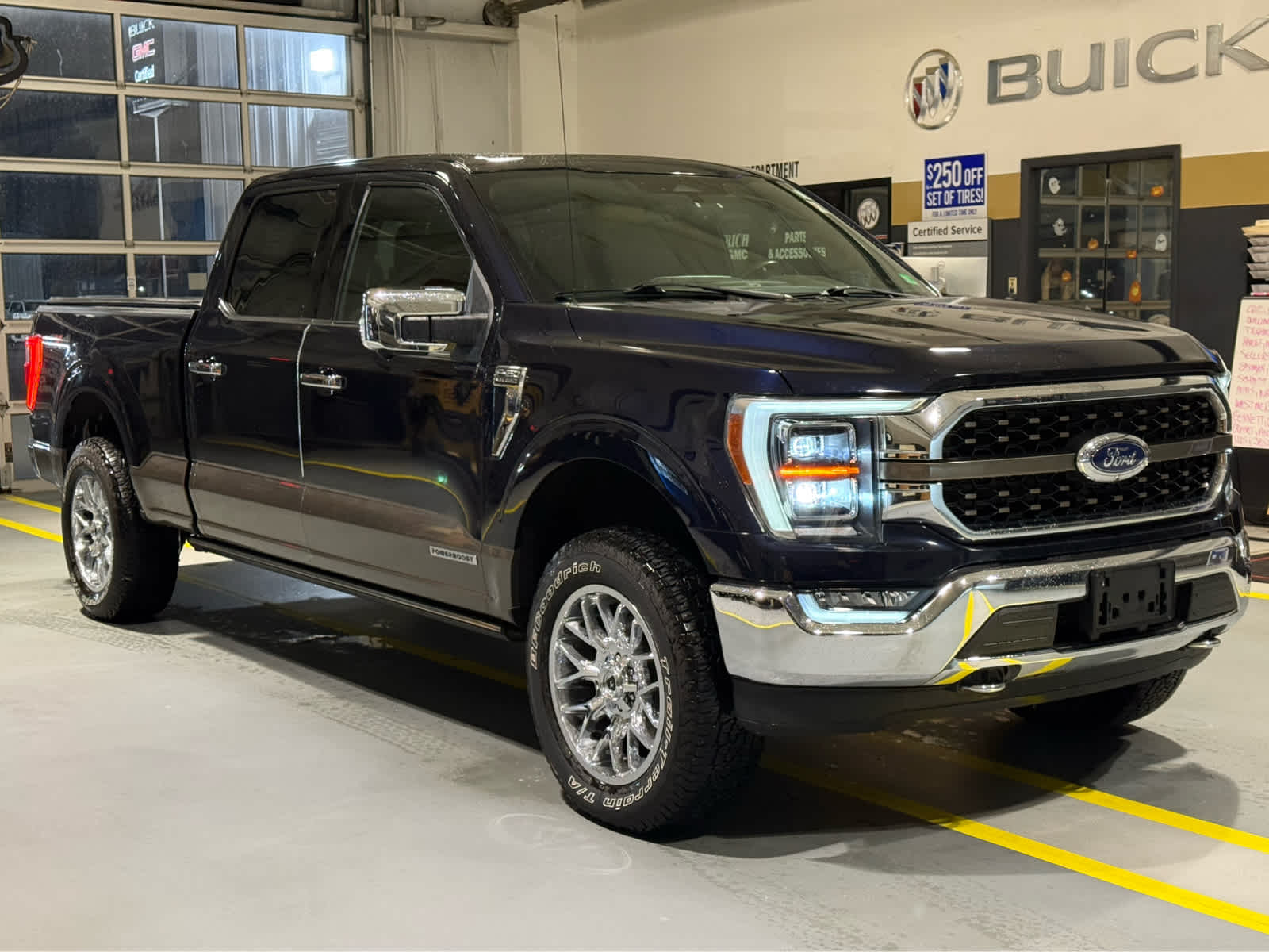 2021 Ford F-150 XL photo 2