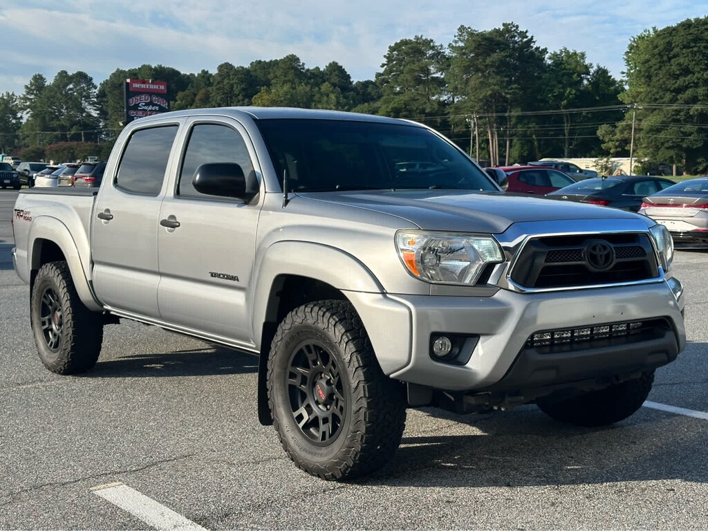 Used 2015 Toyota Tacoma