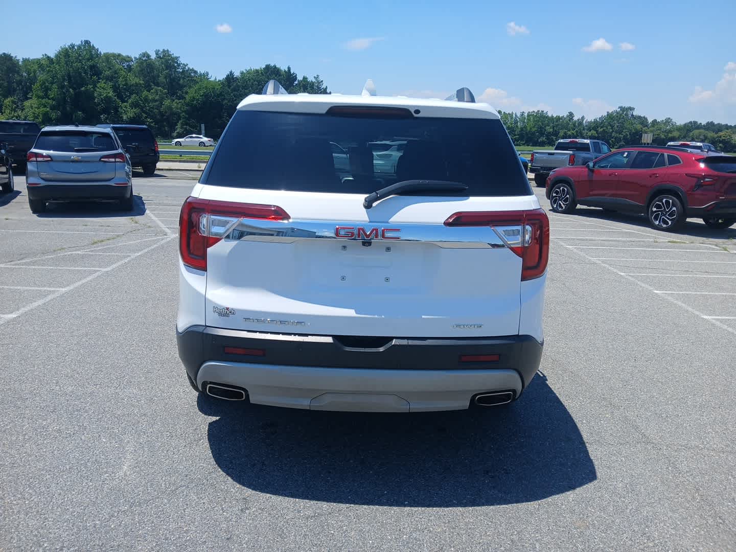 2022 Gmc Acadia SLE photo 4