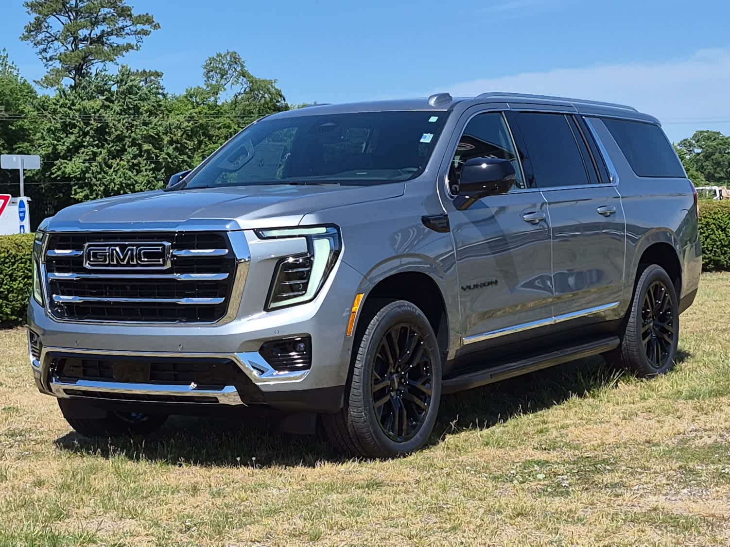 2026 GMC Yukon 4WD Elevation's photo