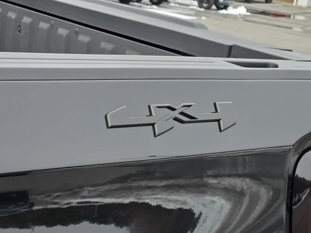 2026 GMC Sierra 1500 SLE - Photo 18
