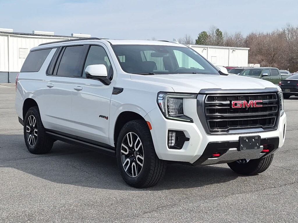 Used 2023 GMC Yukon XL AT4 SUV
