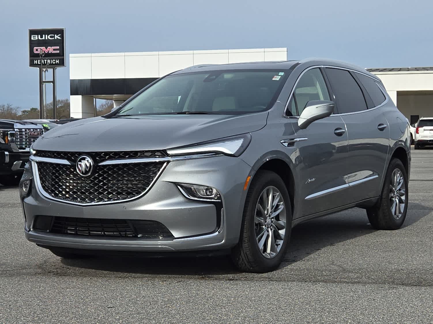 2024 Buick Enclave Avenir's photo