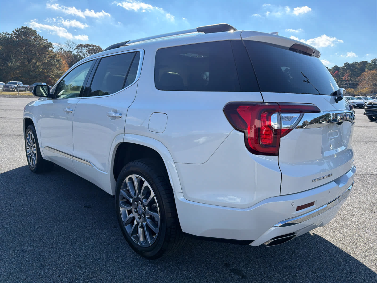 2023 Gmc Acadia Denali photo 4