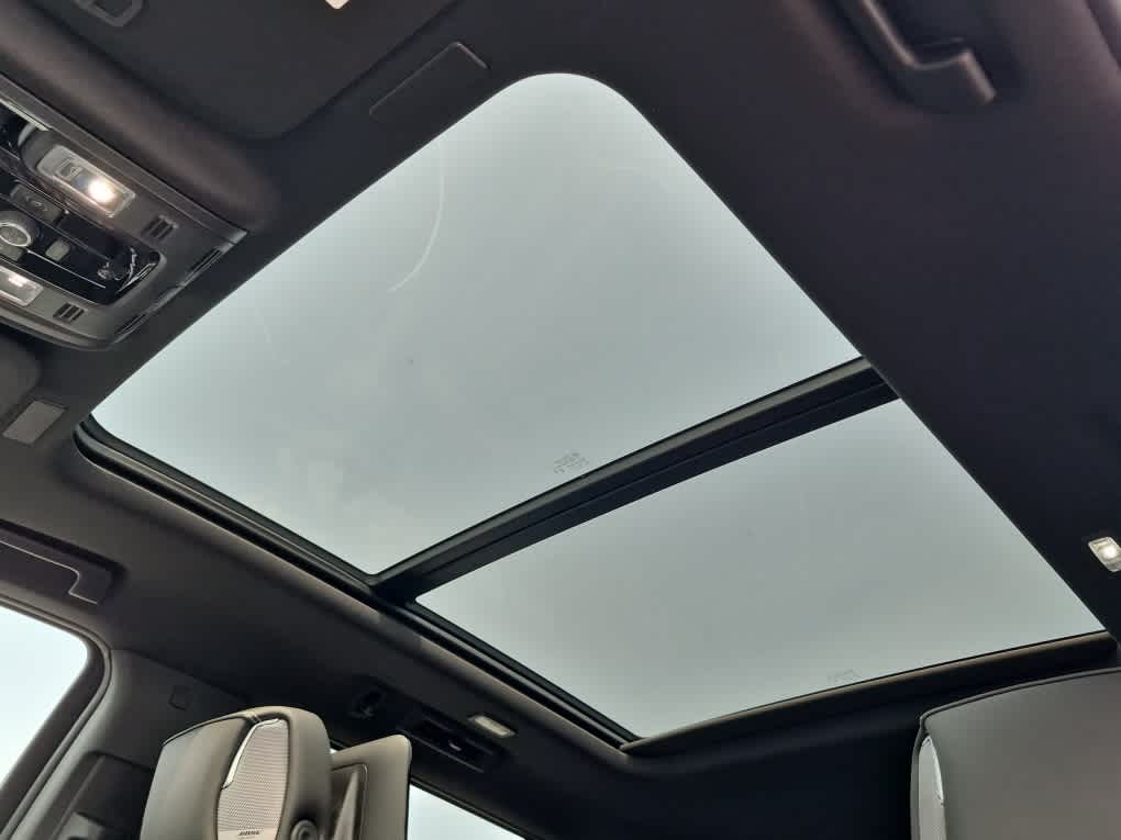 2026 GMC Yukon XL AT4 Ultimate - Photo 17
