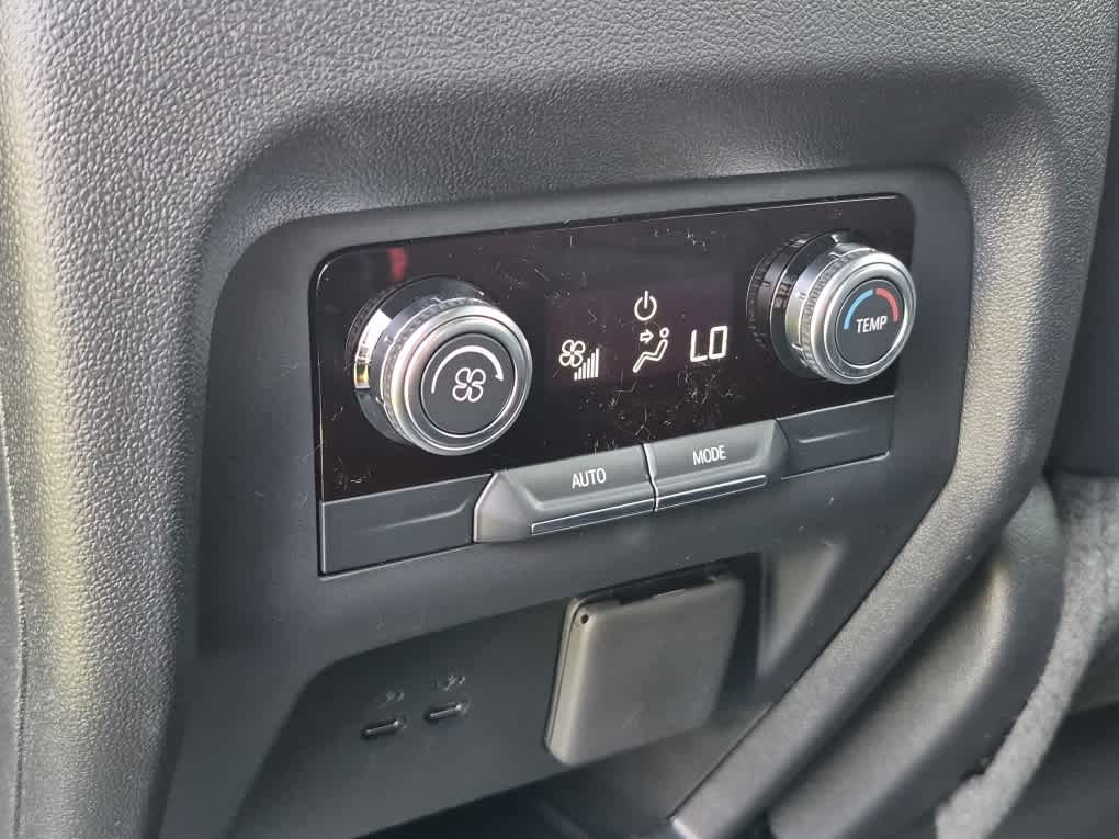 2026 GMC Acadia Elevation - Photo 12