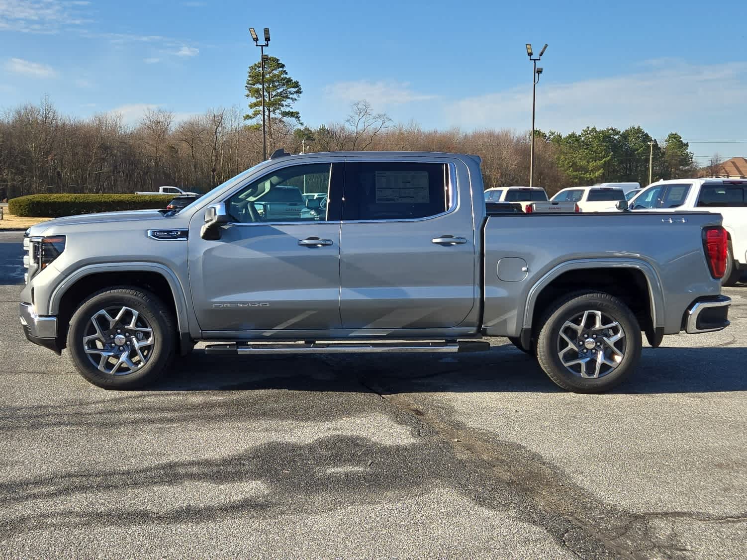 2026 GMC Sierra 1500 SLE - Photo 7