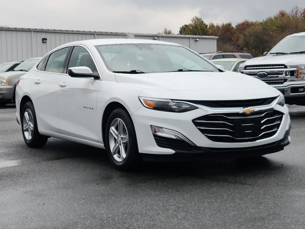 Certified 2024 Chevrolet Malibu FL Car