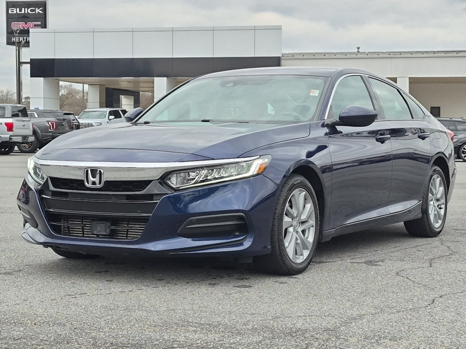 2020 Honda Accord LX's photo