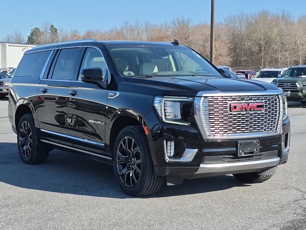 Used 2023 GMC Yukon XL Denali SUV