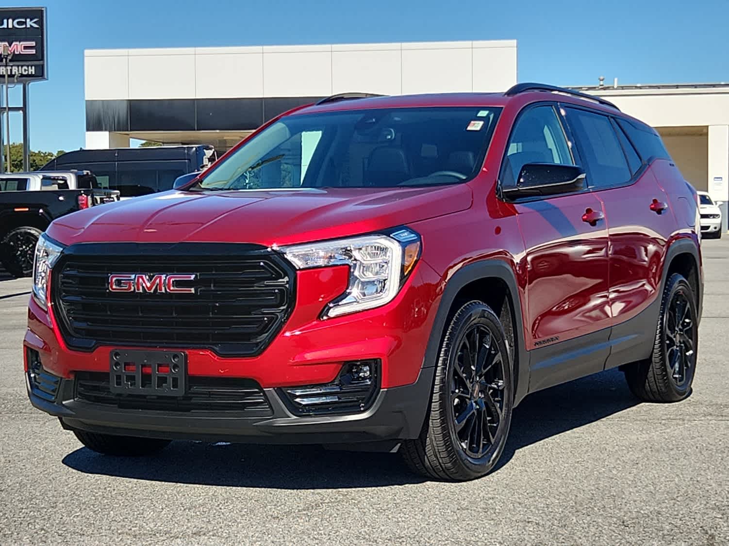 2024 GMC Terrain SLT's photo