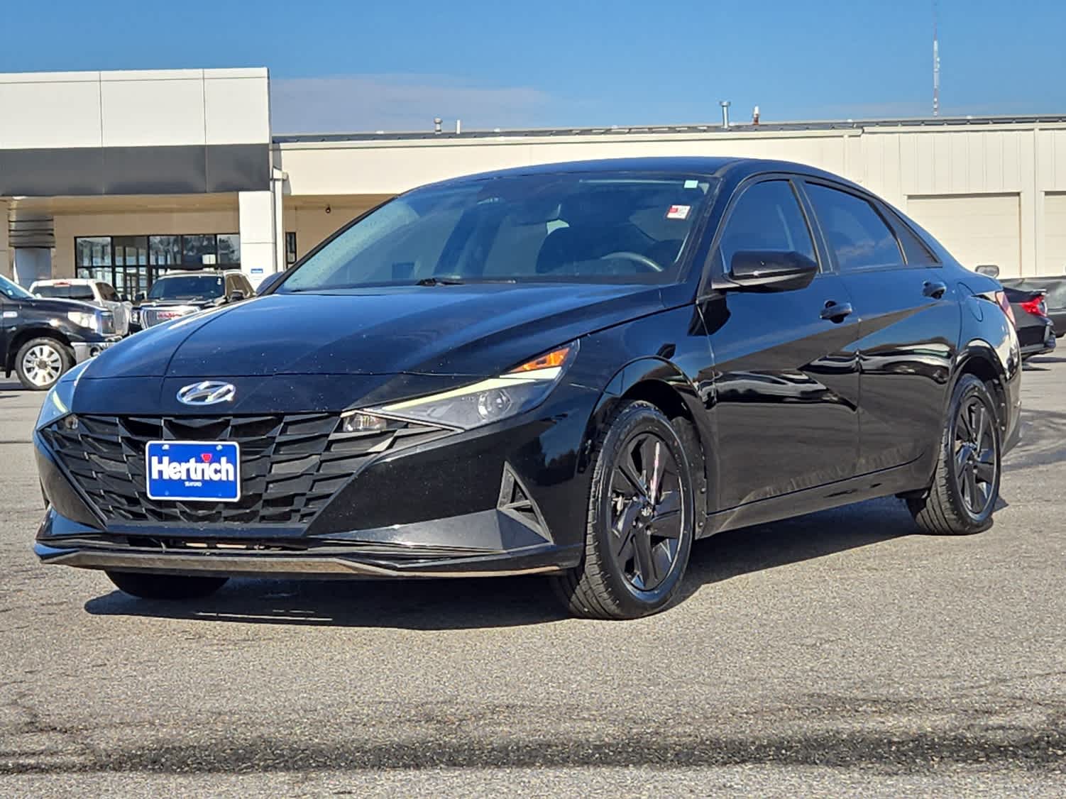 2023 Hyundai Elantra SEL's photo