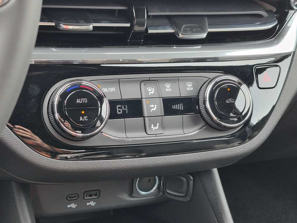 2026 Buick Envista Sport Touring - Photo 16