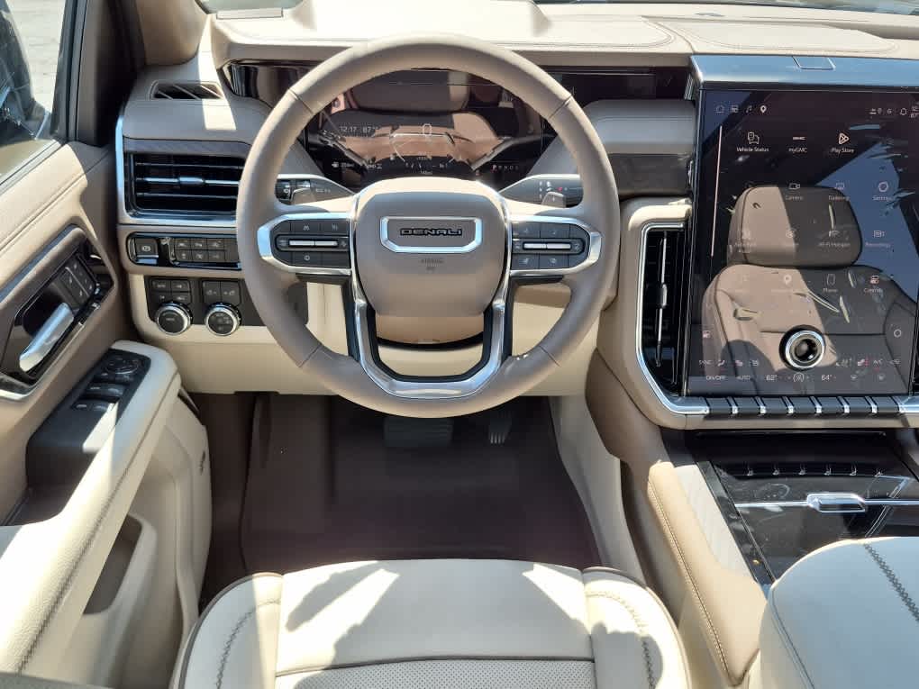 2026 GMC Yukon XL Denali - Photo 10