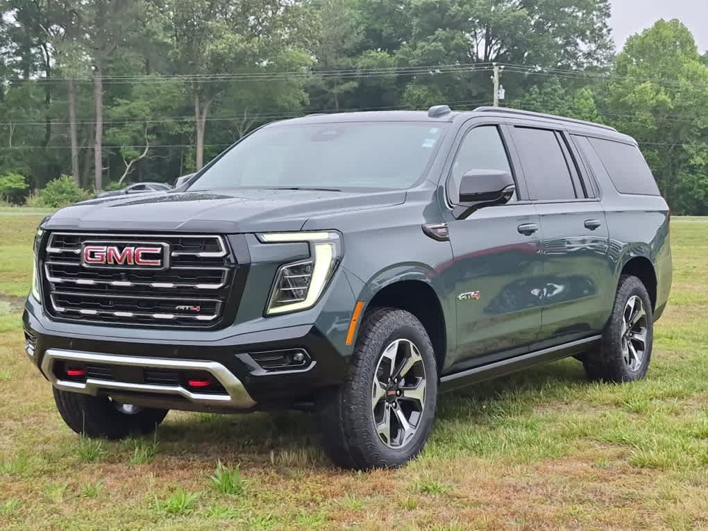 2026 GMC Yukon 4WD AT4 Ultimate AWD's photo