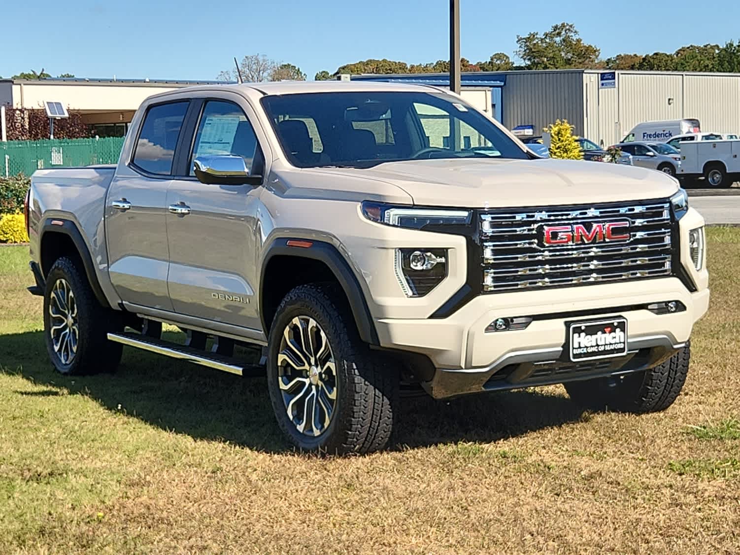 2026 Gmc Canyon Denali photo 2