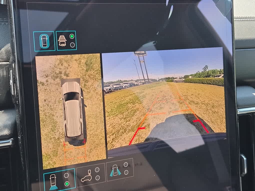 2026 GMC Yukon XL Denali - Photo 16