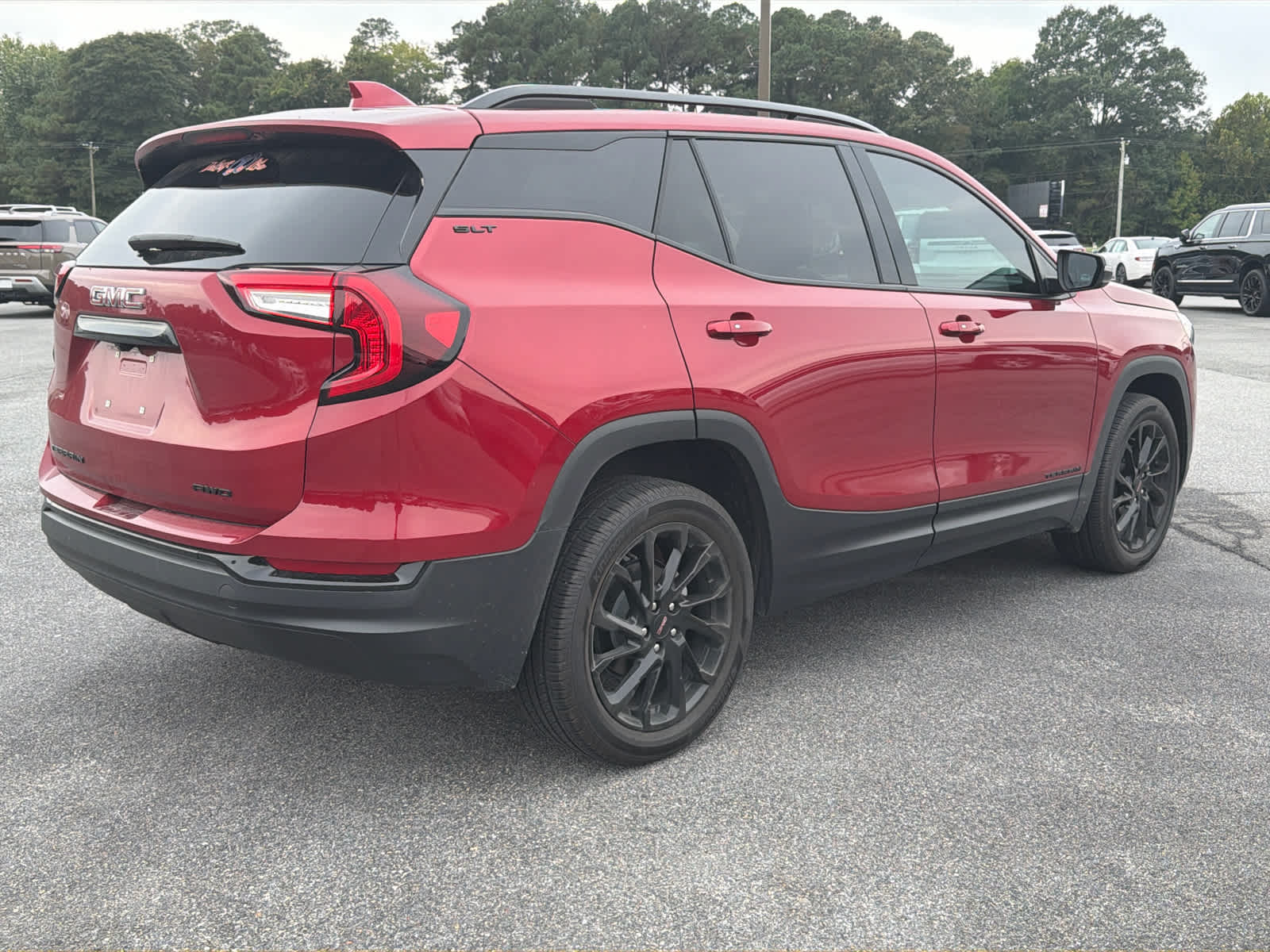 2024 Gmc Terrain SLT photo 3