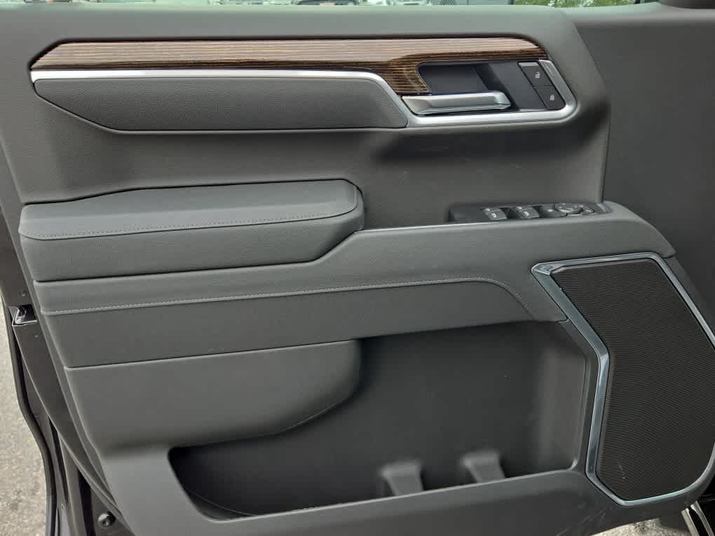 2026 GMC Sierra 1500 SLE - Photo 9