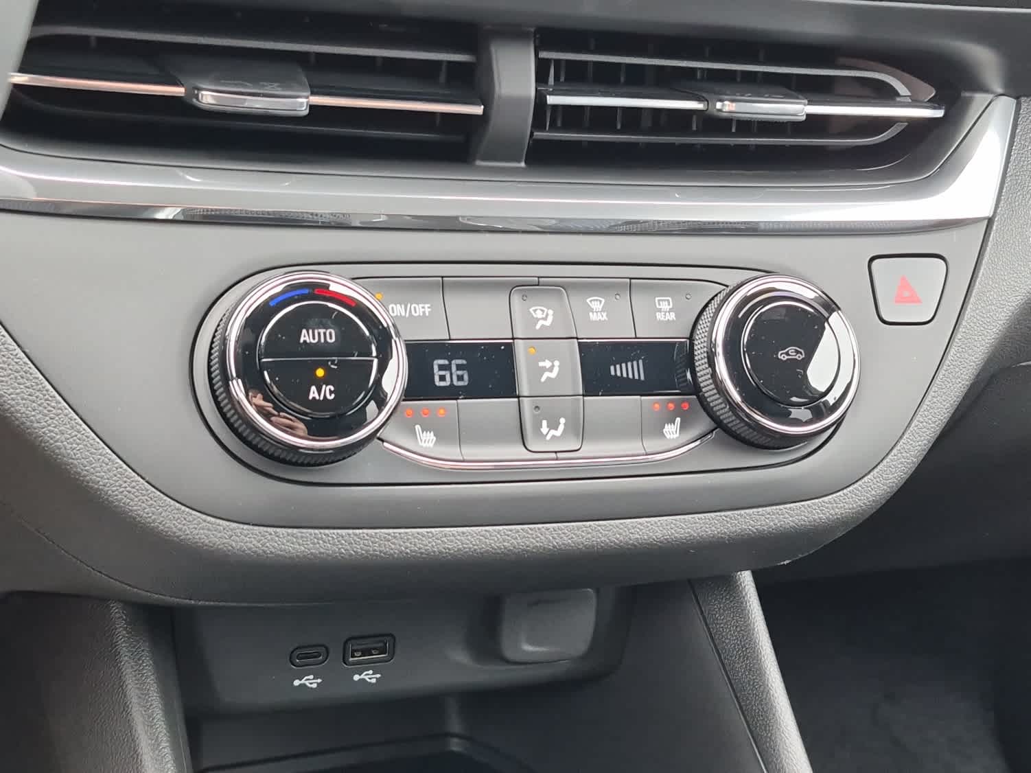 2026 Buick Envista Preferred - Photo 15