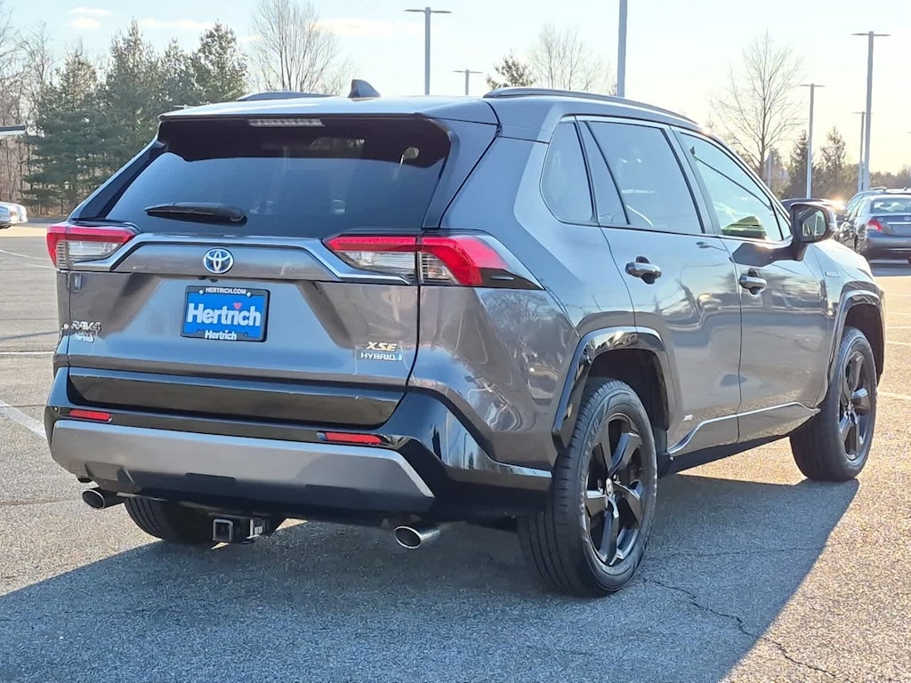 Used 2020 Toyota RAV4 Hybrid XSE SUV