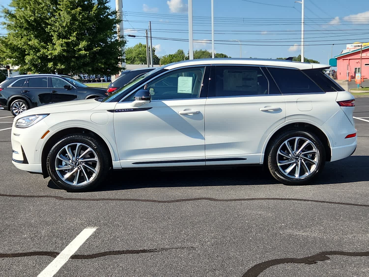 View vehicle photo 5
