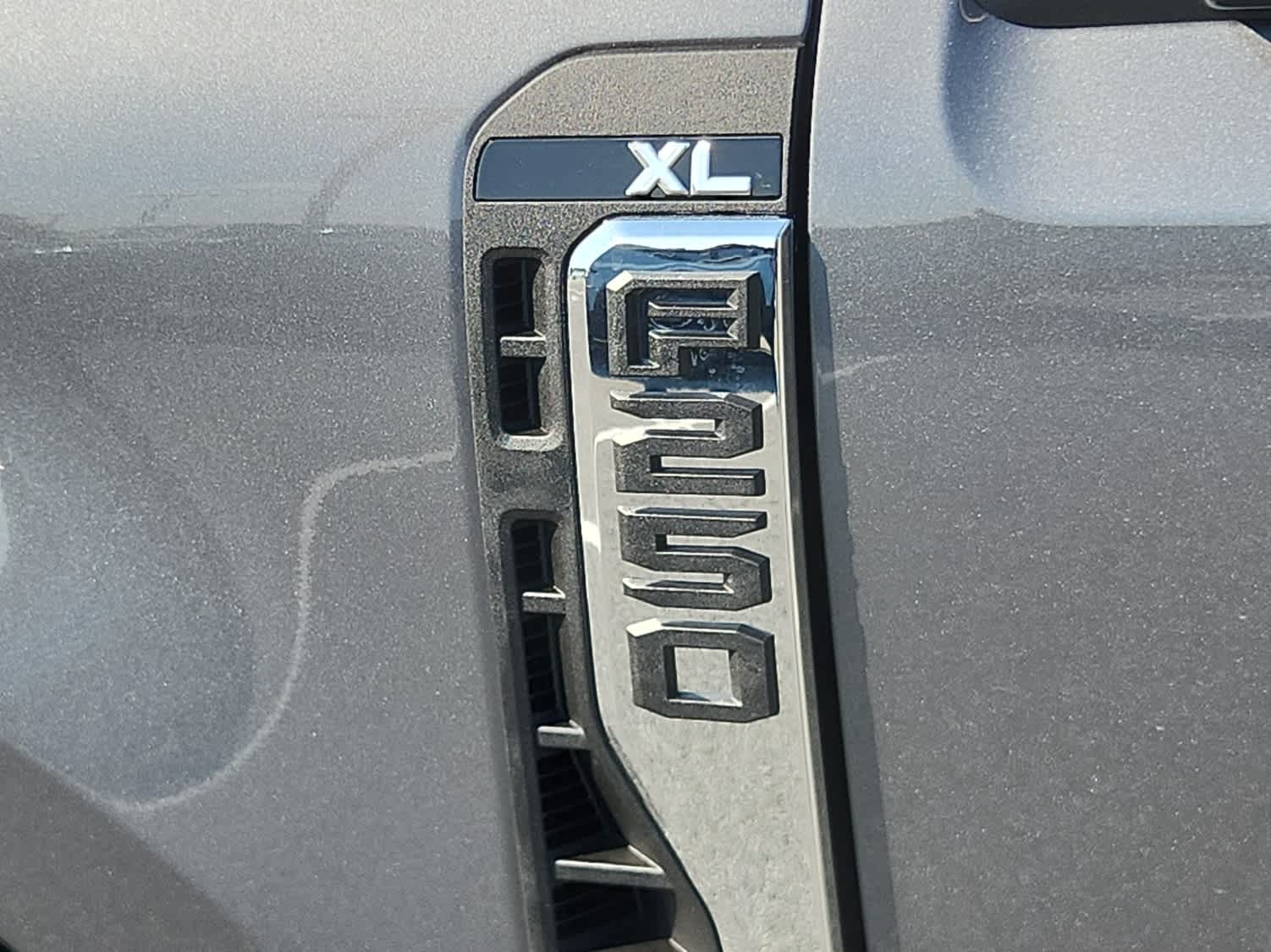 2026 Ford F-250 Super Duty XL - Photo 14
