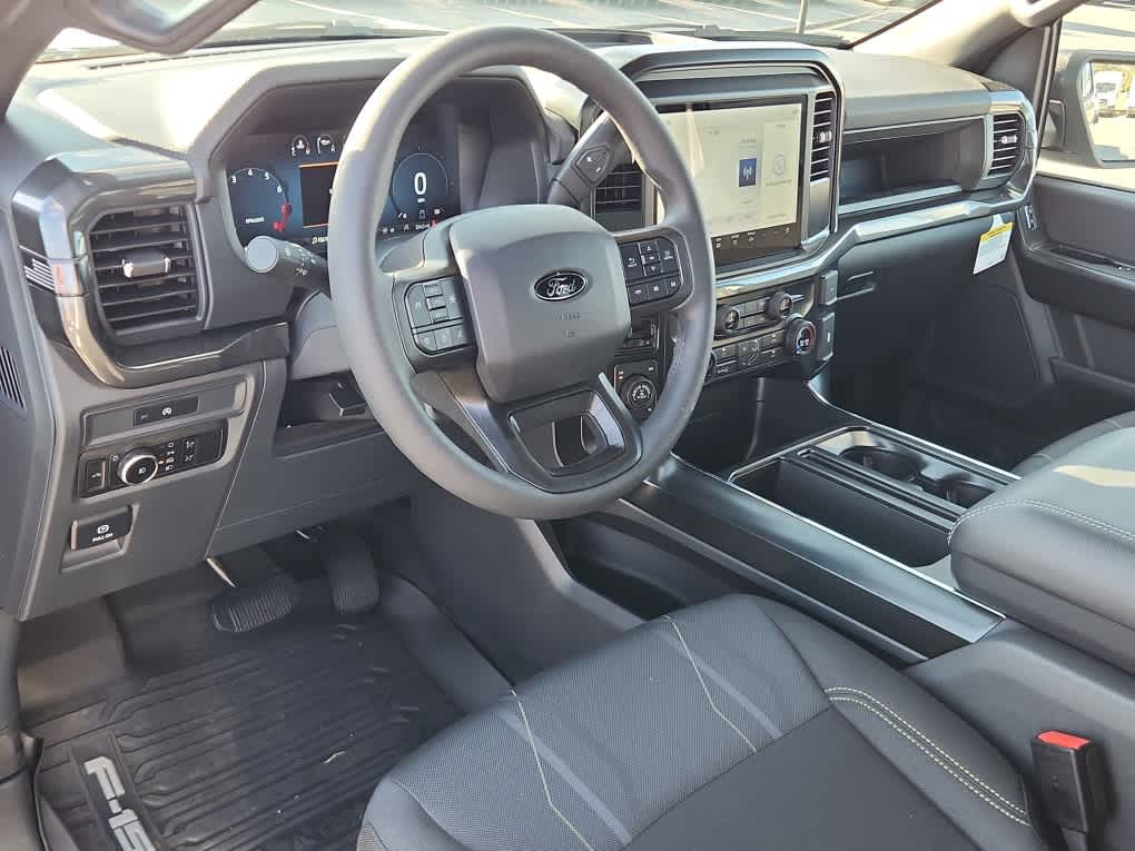 2025 Ford F-150 STX - Photo 11