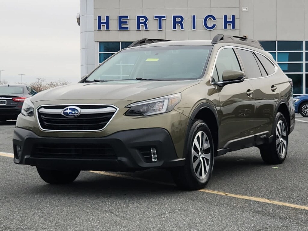 Used 2020 Subaru Outback Premium SUV