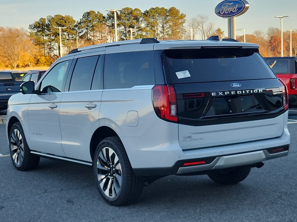 New 2025 Ford Expedition Platinum 4x4