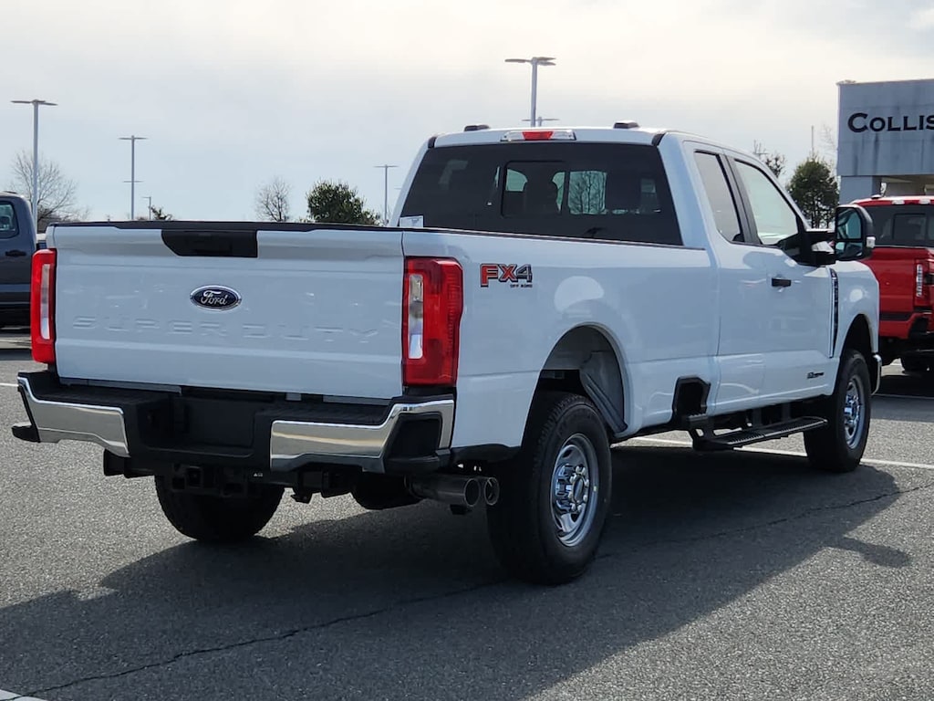 New 2025 Ford Super Duty F-250 SRW XL 4WD Supercab 8 Box 4WD SuperCab 8 Box