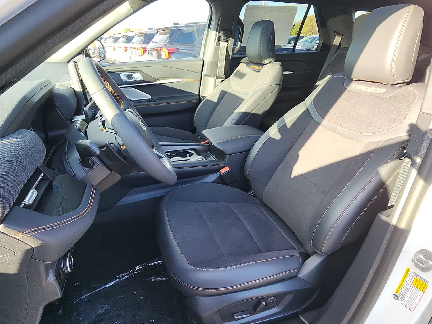 2026 Ford Explorer Tremor - Photo 12