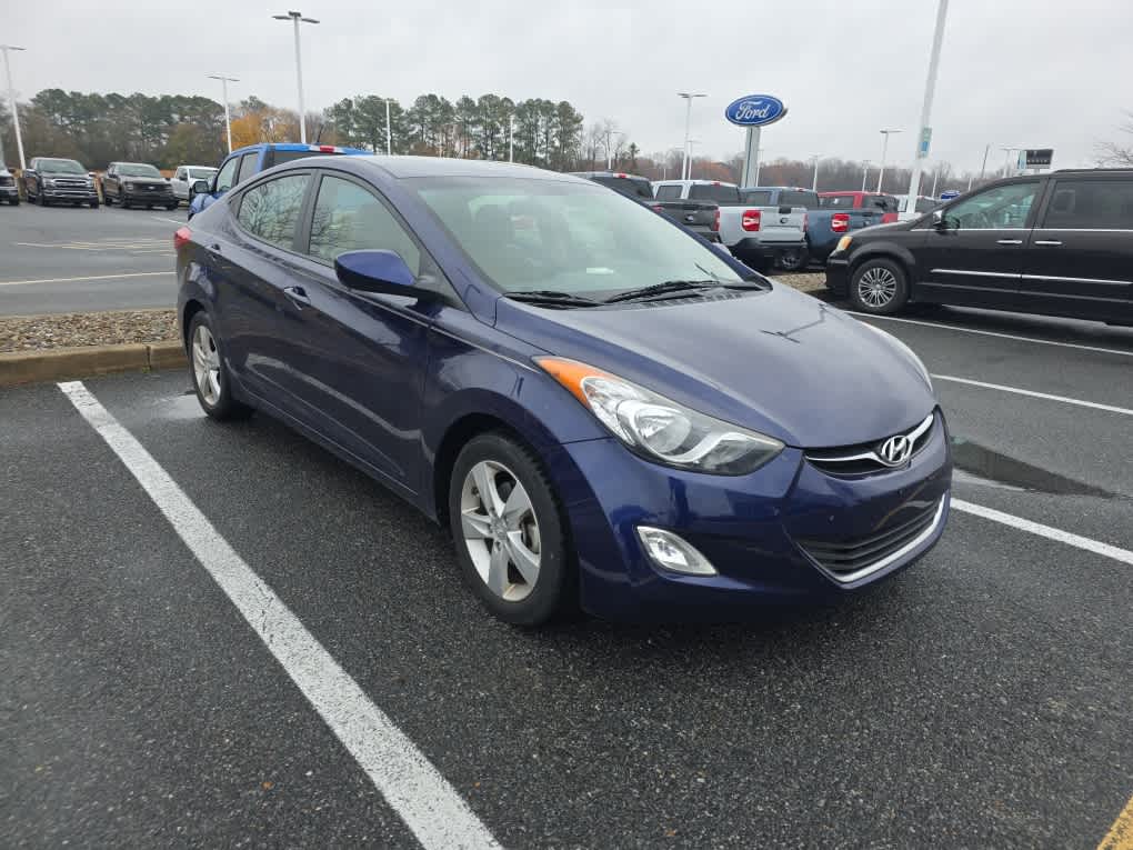 2013 Hyundai Elantra GLS photo 3