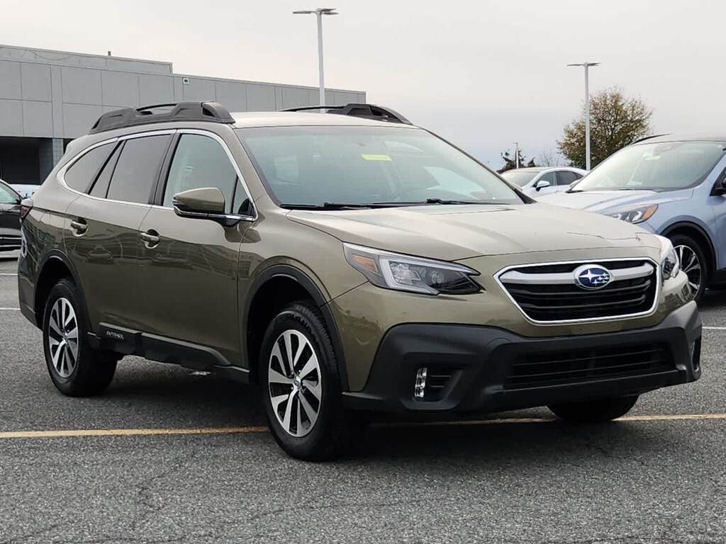 Used 2020 Subaru Outback Premium SUV