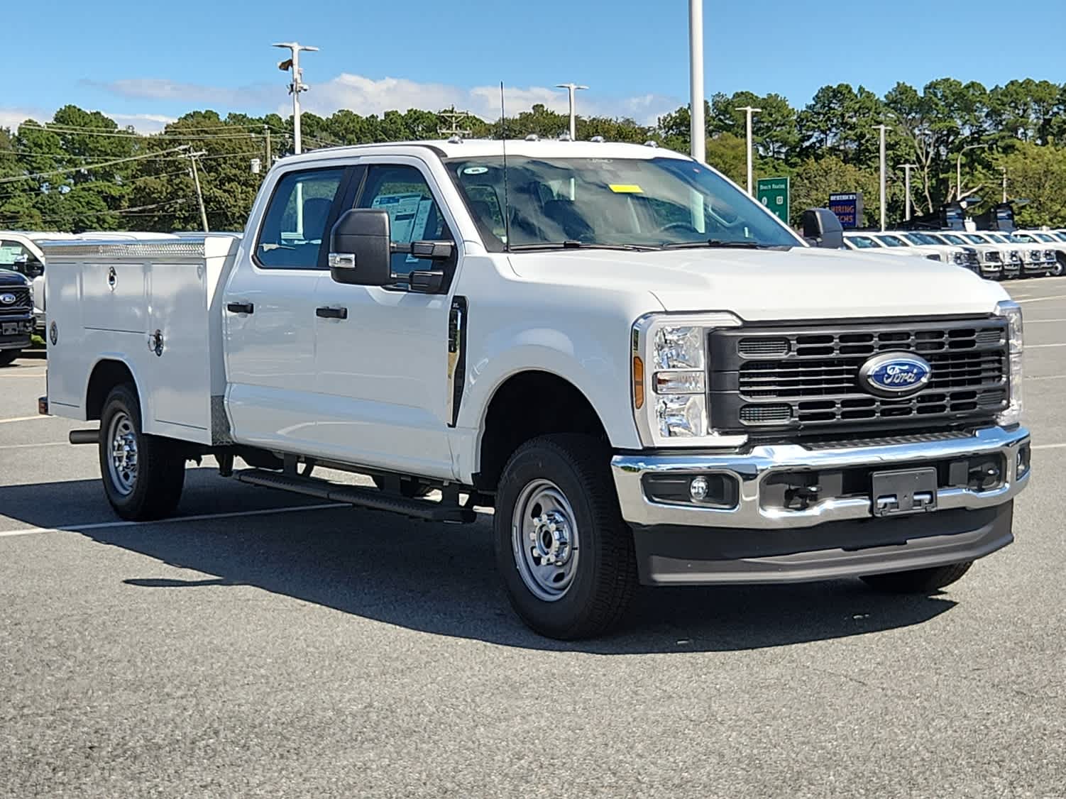 2025 Ford F-250 XL photo 2
