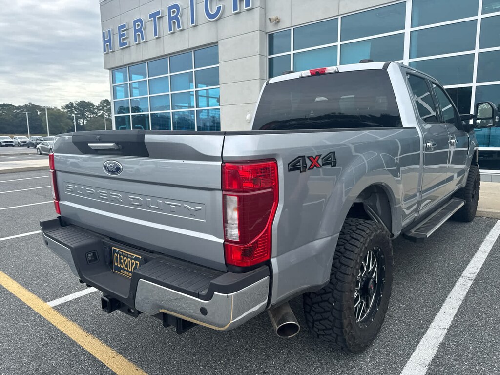 Certified 2022 Ford Super Duty F-250 SRW XLT 4WD Crew Cab 6.75 Box Truck Crew Cab