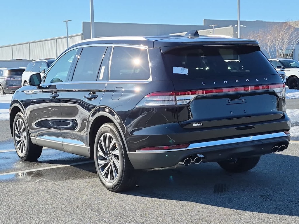 2026 Lincoln Aviator Premiere photo 3