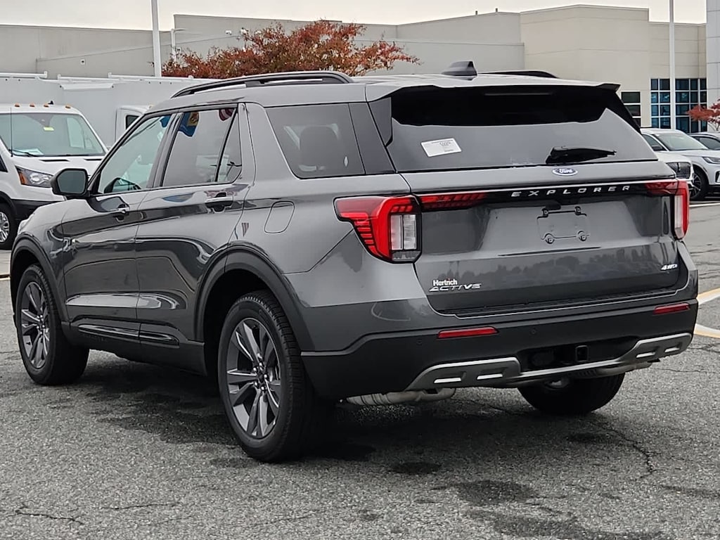 New 2025 Ford F-150 STX 4WD Supercrew 5.5 Box 4WD SuperCrew 5.5 Box