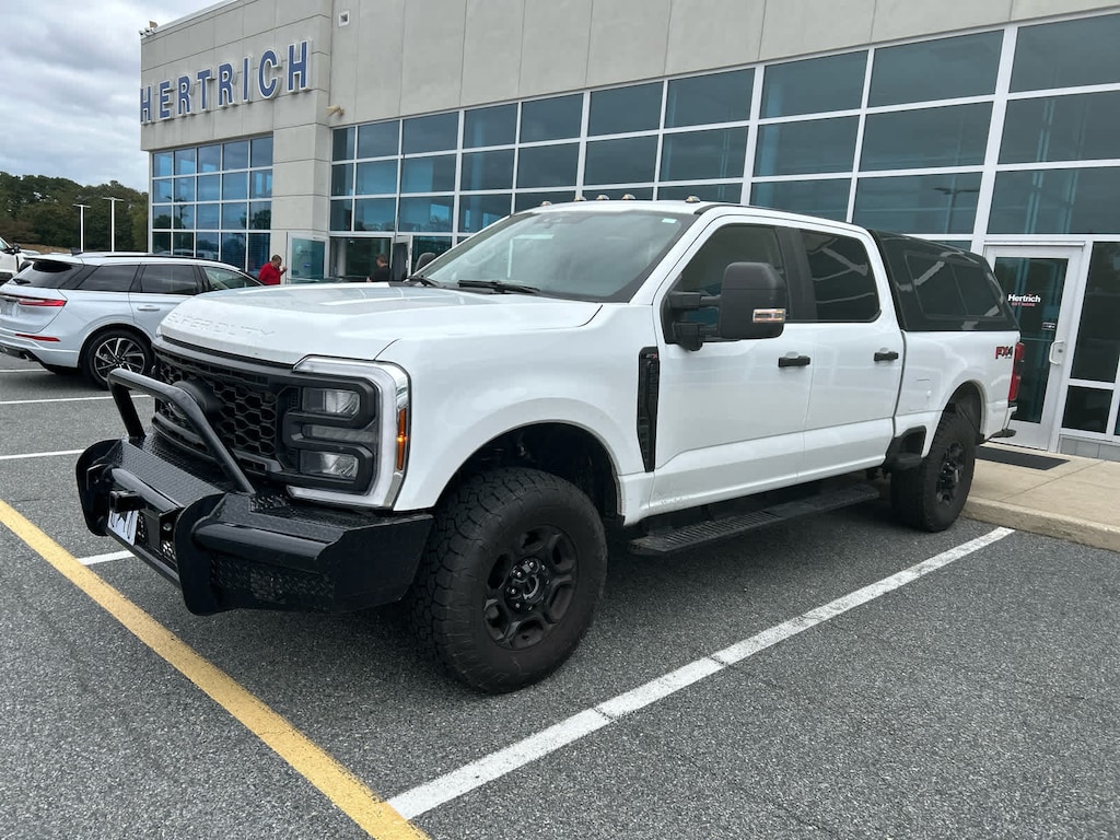 Certified 2024 Ford Super Duty F-250 SRW XL 4WD Crew Cab 6.75 Box Truck Crew Cab