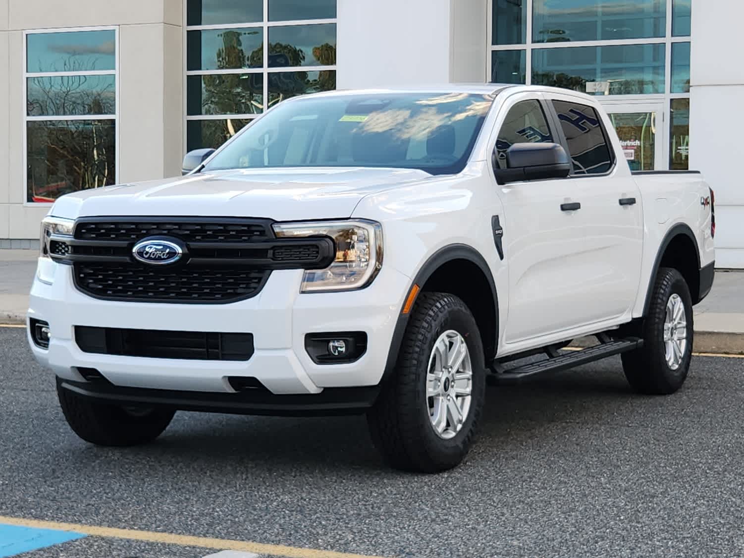 2025 Ford Ranger XL's photo