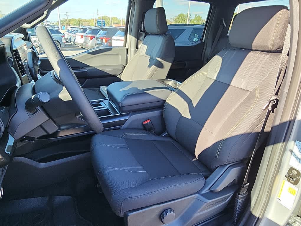 2025 Ford F-150 STX - Photo 10