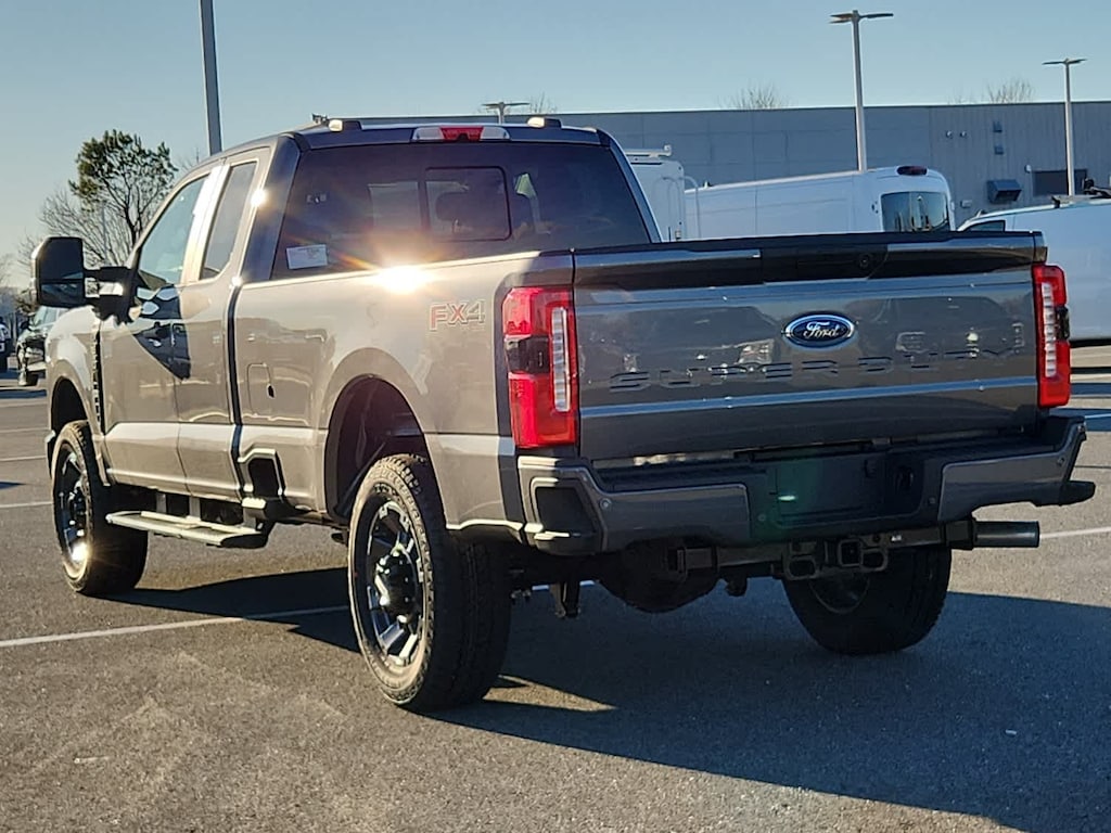 New 2025 Ford Super Duty F-250 SRW XL 4WD Supercab 8 Box 4WD SuperCab 8 Box