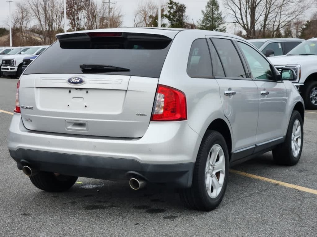 Used 2011 Ford Edge SEL SUV
