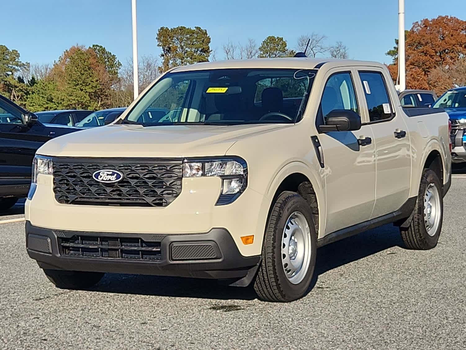 2025 Ford Maverick XL