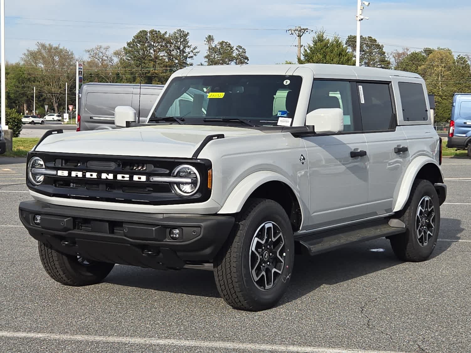 2026 Ford Bronco Outer Banks 4x4's photo