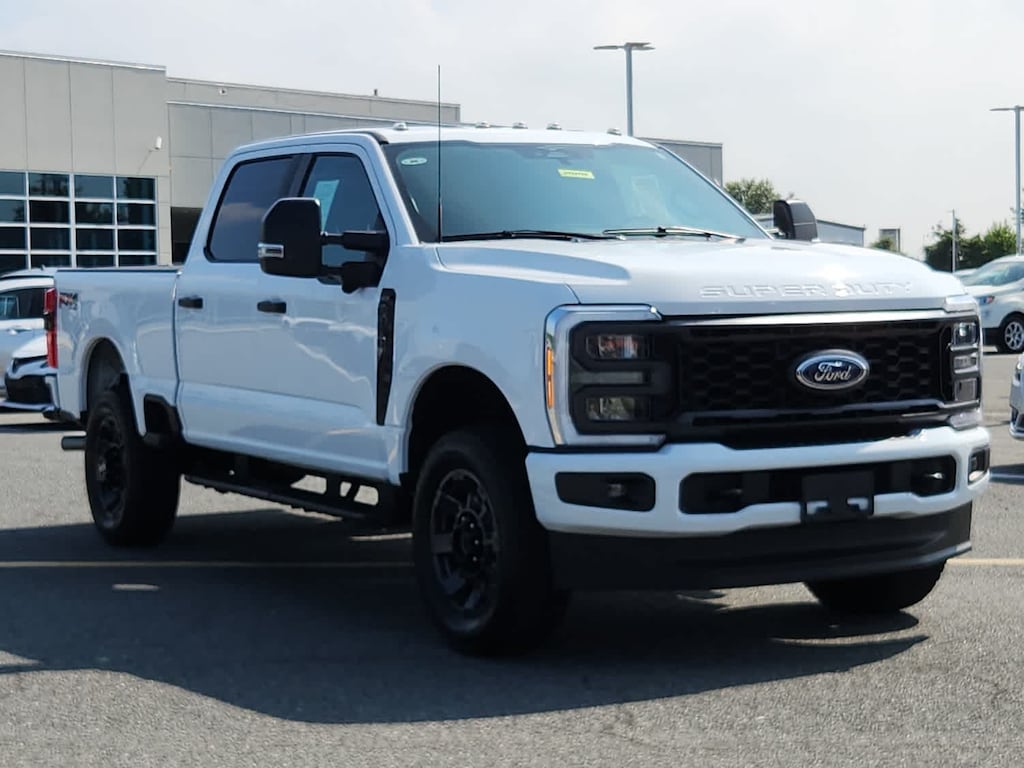 Certified 2023 Ford Super Duty F-250 SRW XL 4WD Crew Cab 6.75 Box Truck Crew Cab