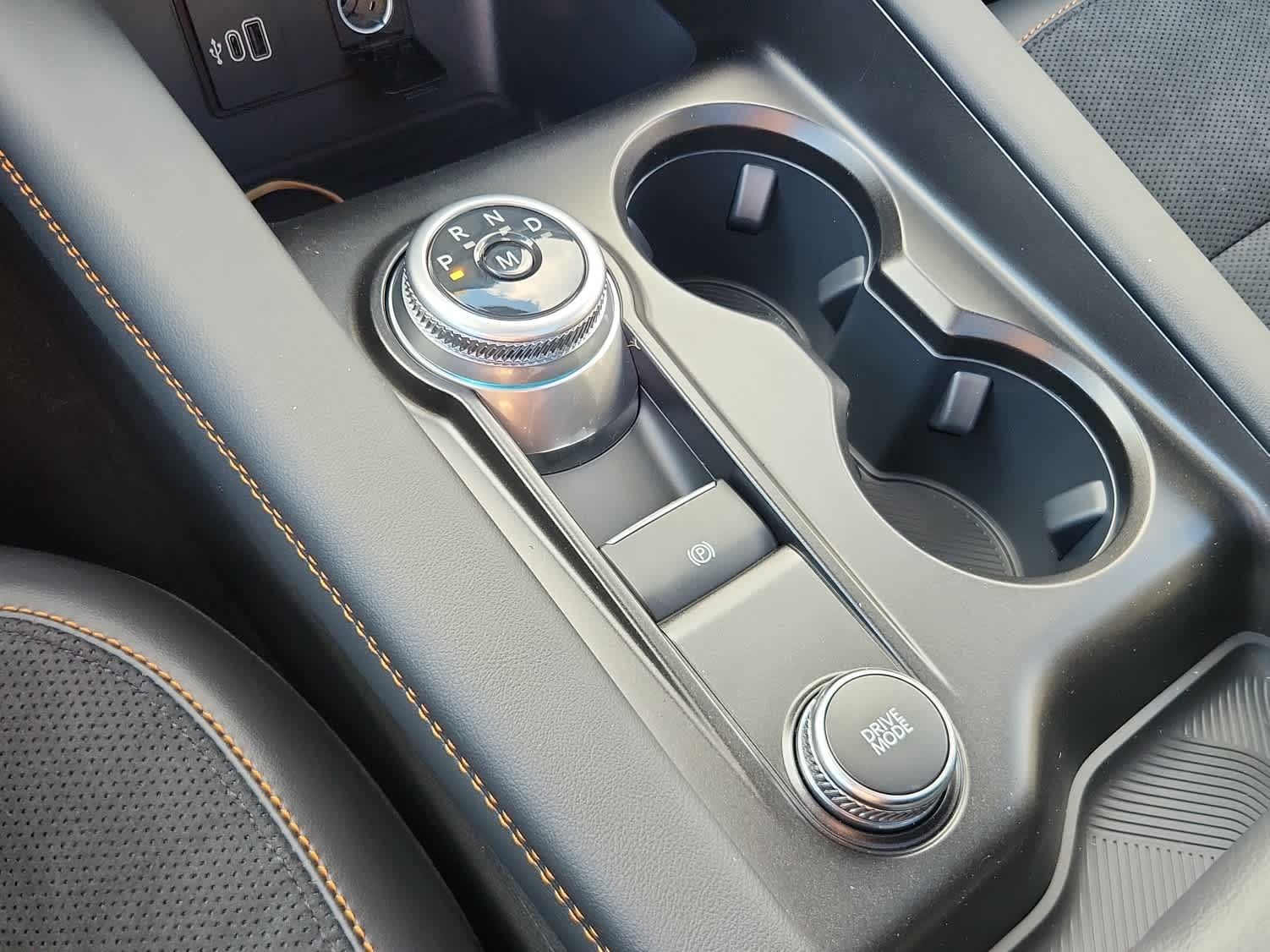 2026 Ford Explorer Tremor - Photo 15