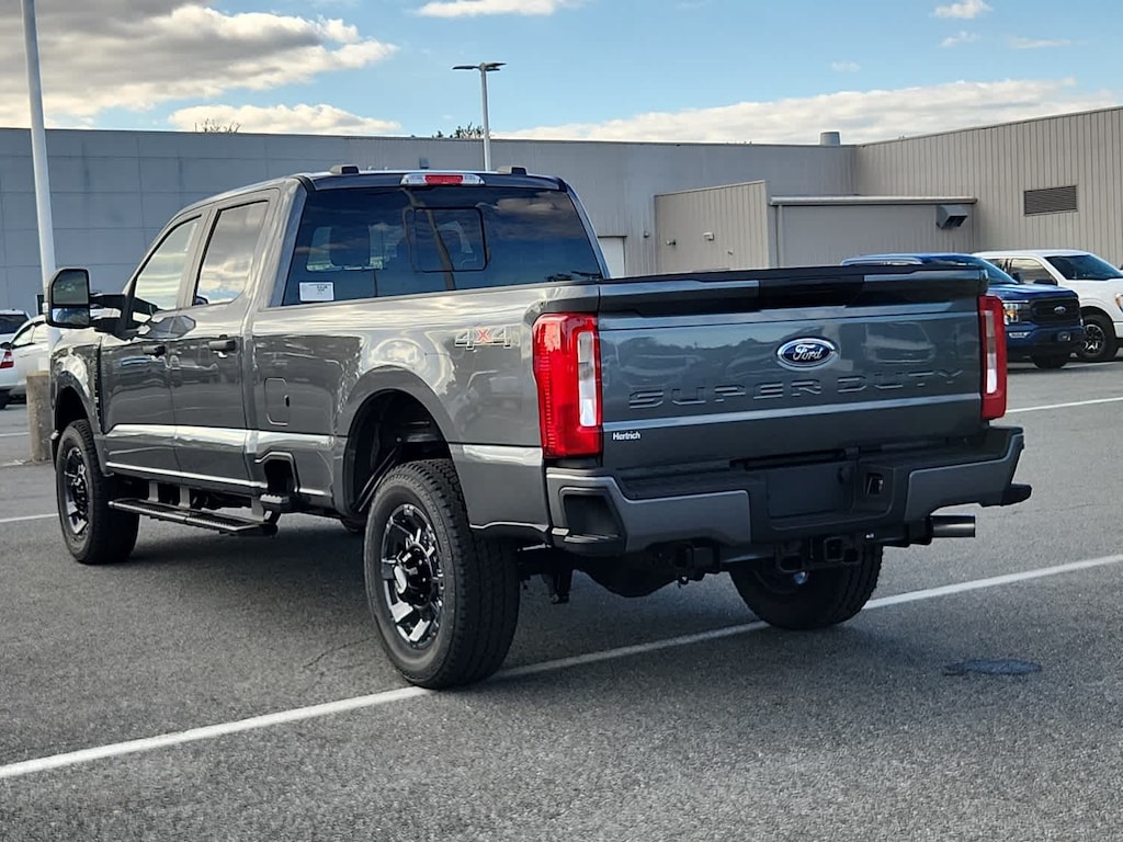 New 2026 Ford Super Duty F-350 SRW